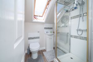 1ST FLOOR SHOWER ROOM- click for photo gallery